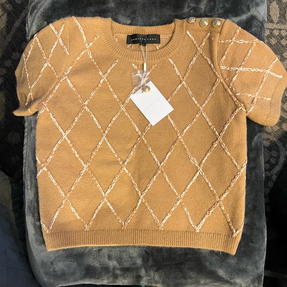 Endless Rose Tan Short Sleeve Sweater with Button Detail. Argyle Design. NWT.